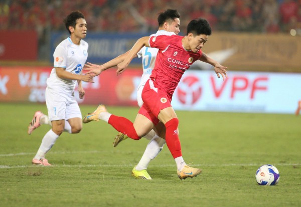 Cặp Đình Bắc - Xuân Son sẽ giúp đội tuyển Việt Nam 'càn quét' AFF Cup? Cặp Đình Bắc - Xuân Son sẽ giúp đội tuyển Việt Nam 'càn quét' AFF Cup?
