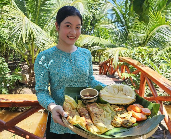 Bánh khọt ốc đắng miền Tây: Món ăn nghe lạ nhưng khiến nhiều du khách nhớ mãi