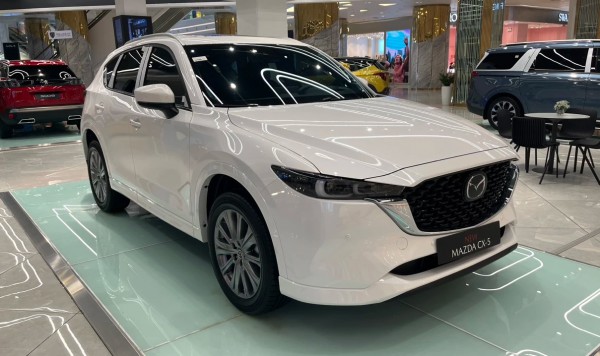 10 ô tô động cơ xăng, dầu bán chạy nhất tháng 4.2026: Veloz Cross dẫn đầu