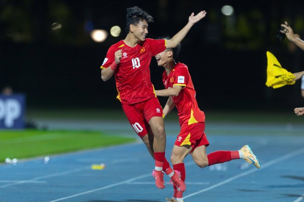 U.17 Việt Nam dự World Cup, đừng quên dấu ấn của những người đặc biệt này!