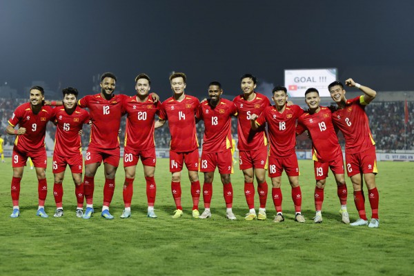 U.17 Việt Nam thành cơn ác mộng với UAE, đội tuyển Việt Nam cũng làm được điều tuyệt vời như thế?