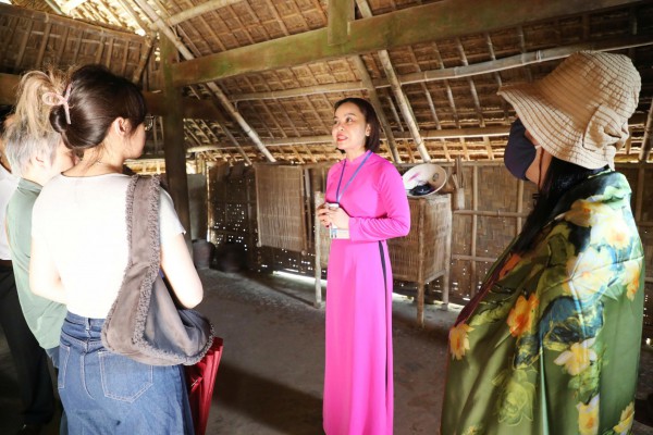 Khu di tích Kim Liên sẽ có thêm sản phẩm biểu diễn thực cảnh bằng công nghệ Khu di tích Kim Liên sẽ có thêm sản phẩm biểu diễn thực cảnh bằng công nghệ