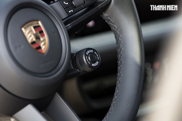 ‘Ghìm cương’ Porsche Cayenne e-hybrid giá gần 7 tỉ đồng: Nhanh, mạnh, ít ngốn xăng ‘Ghìm cương’ Porsche Cayenne e-hybrid giá gần 7 tỉ đồng: Nhanh, mạnh, ít ngốn xăng