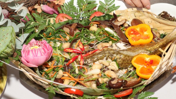 Lễ hội quả điều vàng Đồng Nai: Trăm món ăn từ điều miễn phí Lễ hội quả điều vàng Đồng Nai: Trăm món ăn từ điều miễn phí