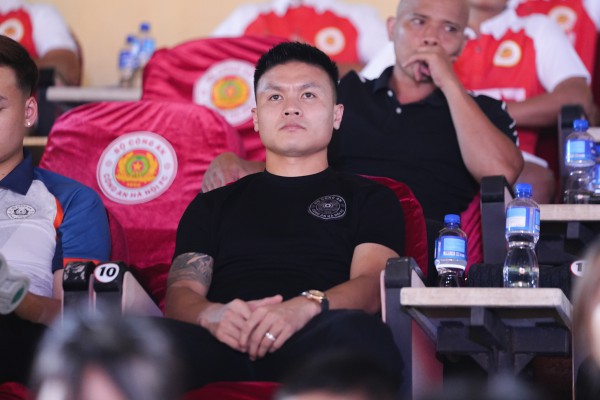 CLB CAHN có bước đi quan trọng, Quang Hải cùng Nguyễn Filip rạng rỡ có mặt