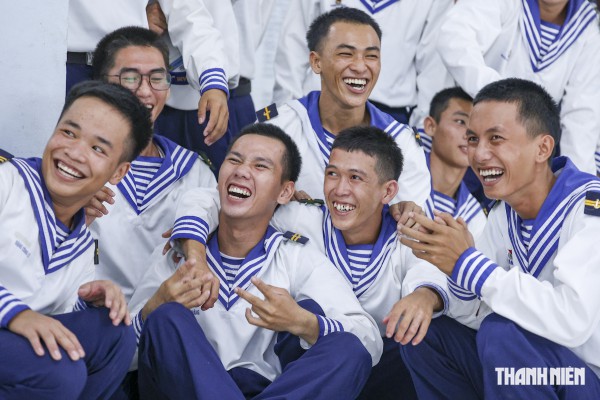 Gói trọn ân tình gửi Trường Sa
