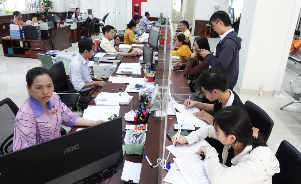 TP.HCM giảm hàng trăm đầu mối, trao thêm quyền cho phường, xã TP.HCM giảm hàng trăm đầu mối, trao thêm quyền cho phường, xã