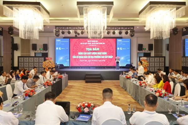 Báo chí địa phương sau sáp nhập tìm hướng nâng cao chất lượng và tự chủ Báo chí địa phương sau sáp nhập tìm hướng nâng cao chất lượng và tự chủ