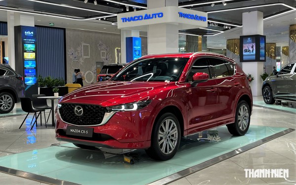 5 mẫu SUV, crossover động cơ xăng, dầu đang hút khách nhất Việt Nam