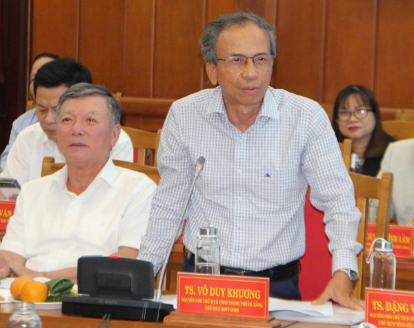 'AI tăng trưởng theo cấp số mũ nhưng các sở ngành vẫn còn đá qua đá lại'