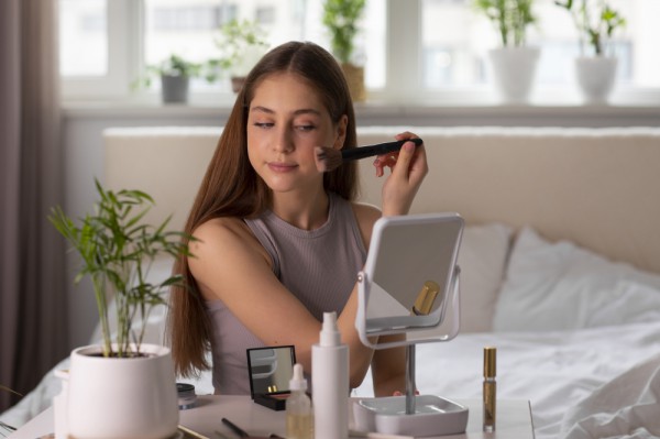 Loại bỏ ngay những thói quen làm đẹp khiến bạn nhanh già