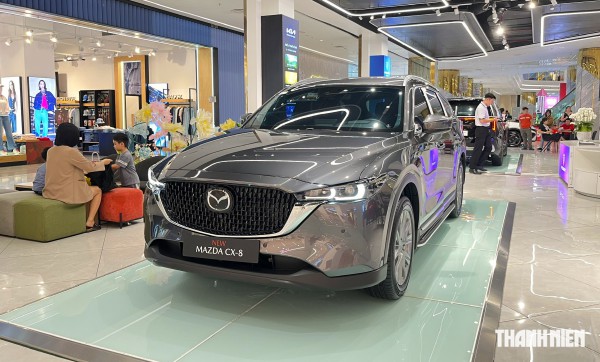 Mazda CX-8 thêm bản mới, lần đầu có giá dưới 900 triệu tại Việt Nam