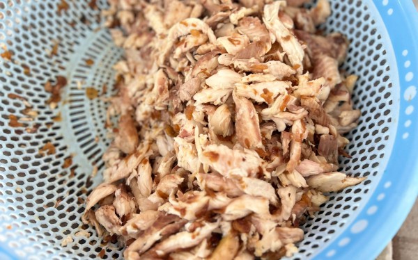 Món cháo... lạ, chỉ bán vài giờ mỗi sáng: Khách đến trễ hết phần