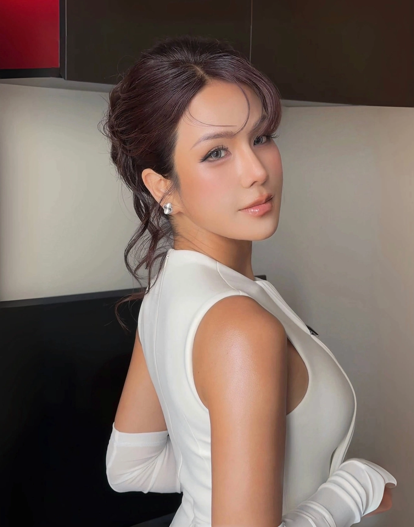 Mỹ nhân Việt không còn chuộng da trắng mà lại thích rám nắng kiểu Tây Mỹ nhân Việt không còn chuộng da trắng mà lại thích rám nắng kiểu Tây