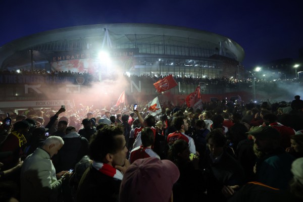 Nếu vô địch Champions League, Arsenal sẽ có mùa giải vĩ đại nhất lịch sử