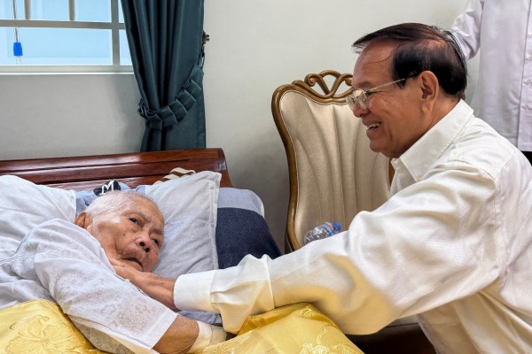 Ông Hun Sen ký sắc lệnh ân xá cho cựu lãnh đạo đối lập Campuchia