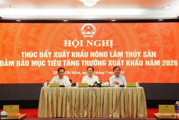 Phó Thủ tướng Hồ Quốc Dũng: Cắt giảm thủ tục để khơi thông xuất khẩu nông sản