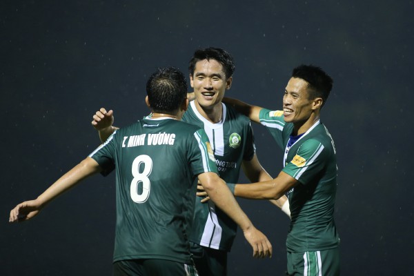 Thời khắc lịch sử chờ Công Phượng và Xuân Trường: V-League, Trường Tươi Đồng Nai đến đây!