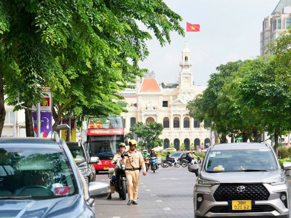 Trường hợp nào được phép đỗ xe ở vị trí có biển cấm dừng, đỗ?