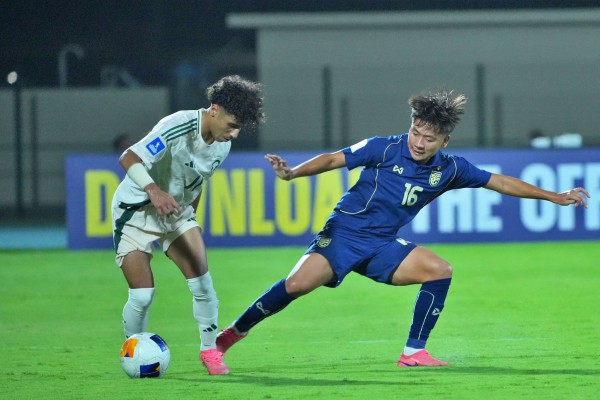U.17 Thái Lan hứng ‘bão chỉ trích’ vì bị loại quá sớm, HLV Marco Gockel thốt câu đau đớn