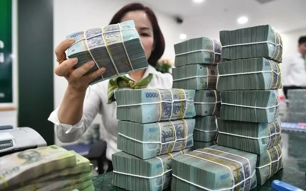 Thu ngân sách 4 tháng tăng hơn 15%