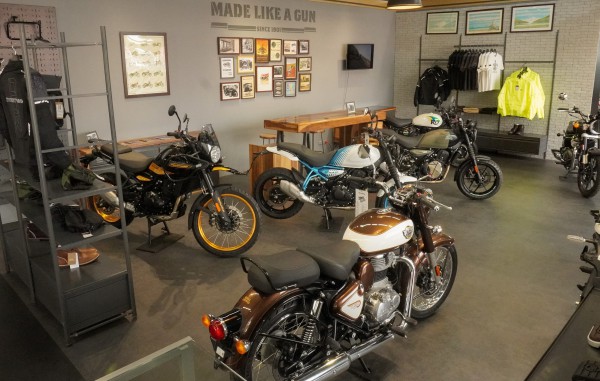 Royal Enfield tung ra 5 mẫu mô tô mới, giá từ 109 - 233 triệu đồng
