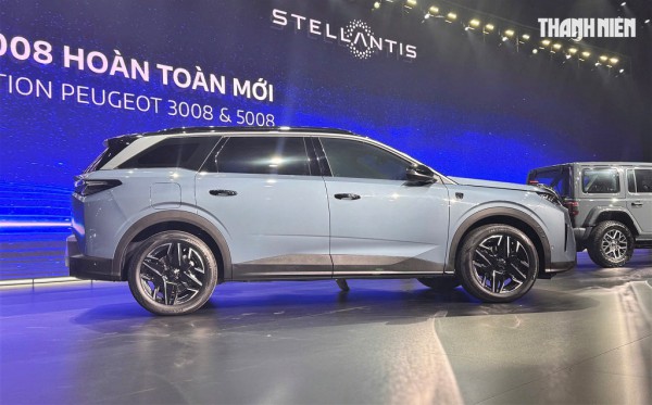 Giá gần 1,4 tỉ Peugeot 5008 mới có gì cạnh tranh ở nhóm SUV, crossover gia đình?