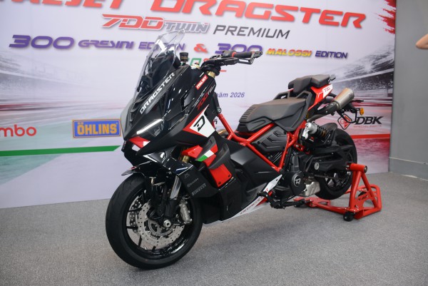 Siêu xe tay ga Italjet Dragster 700 đầu tiên về Việt Nam, giá 428 triệu đồng