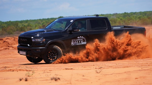 Mang dàn xe Jeep, RAM tiền tỉ 'chơi' rally: Màn chào hàng tốn kém của THACO