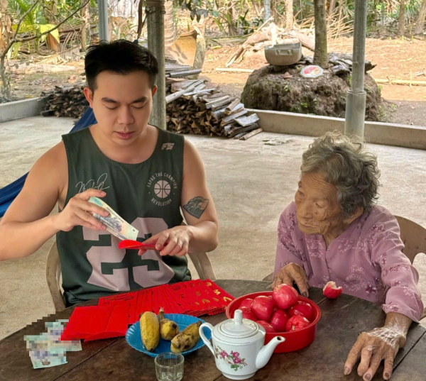Quán bánh canh cua duy nhất ở TP.HCM được Michelin vinh danh: Hóa ra là quán quen!