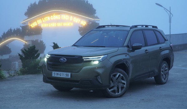 Người dùng Việt lo ngại Subaru Forester lỗi cửa sổ trời, hãng xe Nhật Bản lên tiếng
