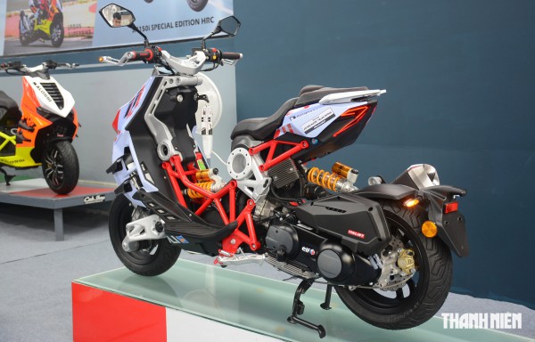 Xe tay ga Italjet Dragster 300 Gresini Edition về Việt Nam 40 chiếc, giá 225 triệu