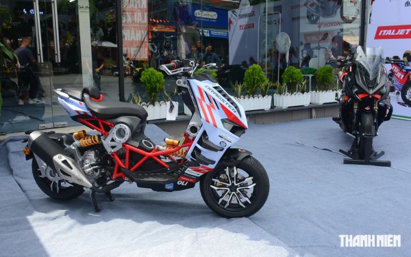 Xe tay ga Italjet Dragster 300 Gresini Edition về Việt Nam 40 chiếc, giá 225 triệu