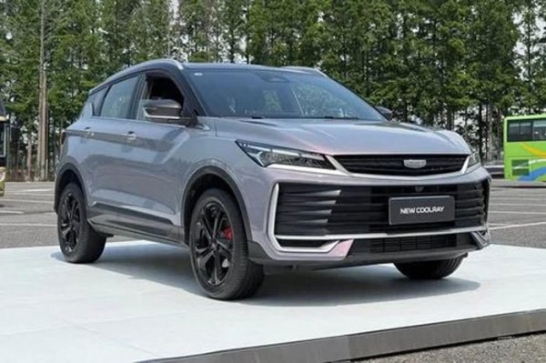 Ô tô Trung Quốc Geely Coolray, mất giá 20-25% sau 1 năm Ô tô Trung Quốc Geely Coolray, mất giá 20-25% sau 1 năm