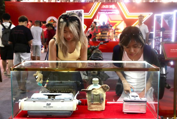 Gala 'Tổ quốc bình yên': Tái hiện 80 năm lịch sử An ninh nhân dân Gala 'Tổ quốc bình yên': Tái hiện 80 năm lịch sử An ninh nhân dân