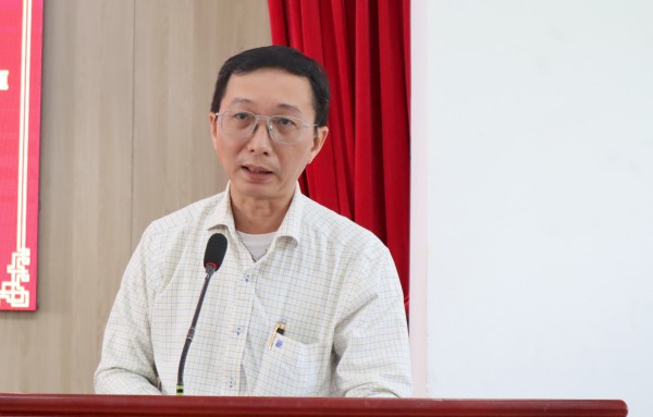 Lấn chiếm vỉa hè giảm rõ rệt, nhưng cử tri TP.HCM lo khó giữ lâu dài Lấn chiếm vỉa hè giảm rõ rệt, nhưng cử tri TP.HCM lo khó giữ lâu dài