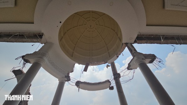 Thành phố Đồng Nai: Tháo dỡ tòa nhà cuối cùng của khu phức hợp Eros Palace