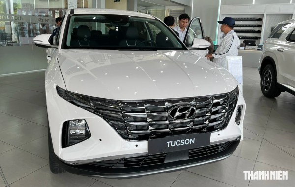 Ô tô crossover hạng C dưới 1 tỉ tại Việt Nam đua giảm giá hàng trăm triệu Ô tô crossover hạng C dưới 1 tỉ tại Việt Nam đua giảm giá hàng trăm triệu