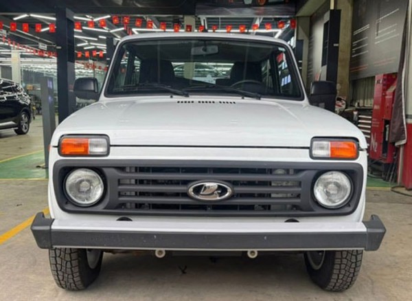 Ô tô Lada về Việt Nam chưa kịp mở bán đã thanh lý