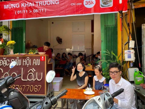 Quán cao lầu Hội An lạ nhất TP.HCM: Chủ quán bán một mình, hết vài chục tô là nghỉ