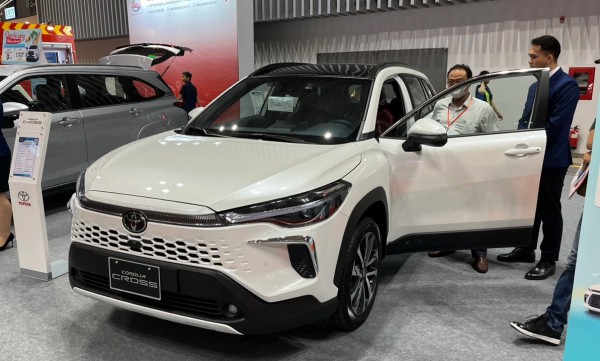 Ô tô hybrid hút khách, xe nào bán chạy nhất Việt Nam sau 5 tháng đầu năm?