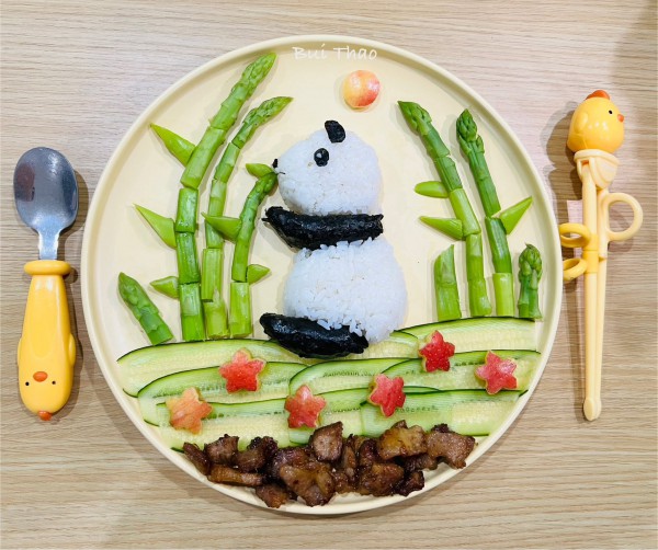 Người mẹ biến đĩa cơm thành tranh, dân mạng nói 'không nỡ ăn vì quá đẹp'