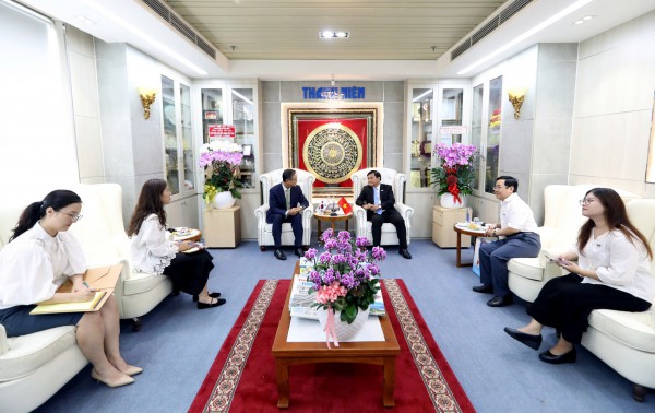 Tổng lãnh sự Hàn Quốc thăm Báo Thanh Niên, gợi mở nhiều dư địa hợp tác