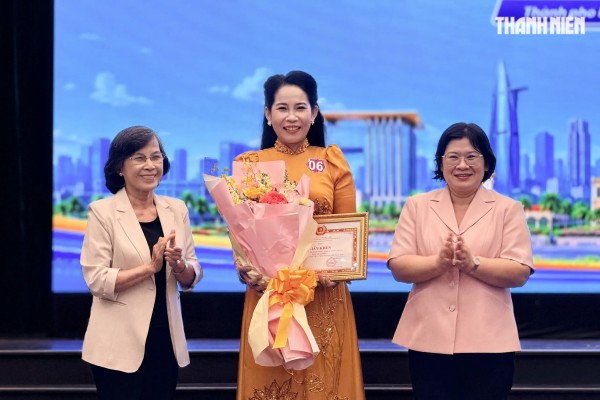 Nữ cán bộ phường Thới An đoạt giải nhất hội thi Báo cáo viên giỏi TP.HCM