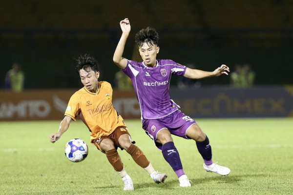 CLB Becamex TP.HCM chia tay V-League, lời xin lỗi cay đắng