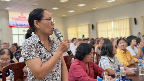 Cử tri TP.HCM đề nghị quan tâm chế độ cho cán bộ khu phố nghỉ việc sau sắp xếp