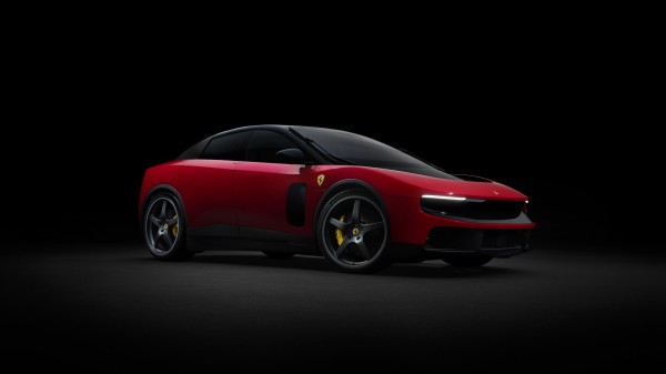 Ferrari tung ra siêu xe điện 4 cửa thiết kế lạ gây tranh cãi Ferrari tung ra siêu xe điện 4 cửa thiết kế lạ gây tranh cãi