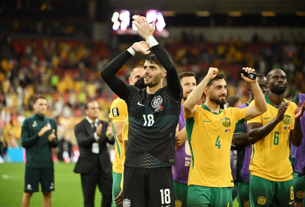 HLV đội tuyển Úc nói hay không thể tả sau địa chấn đánh bại Thổ Nhĩ Kỳ tại World Cup