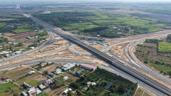 Khu Đông TP.HCM và câu hỏi về mặt bằng giá mới của biệt thự nội đô