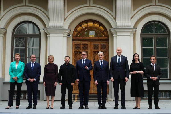 Loạt động thái mới của châu Âu đối với Ukraine